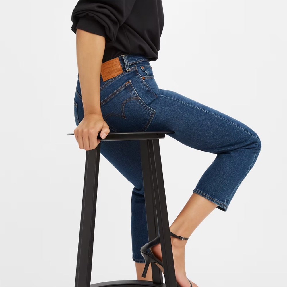 Levi’s Wedgie Straight - Salsa Charleston Outlasted - 24x26